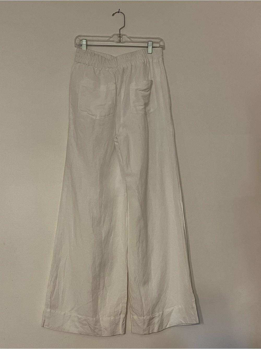 Evereve White Linen Trousers with Elastic Waistband - Picture 3 of 7